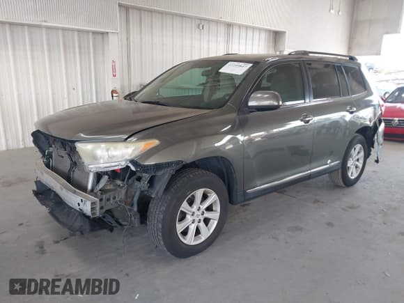 ✅ 2012 Toyota Highlander • VIN: 5TDZK3EH3CS088254 • Lot: 42295847. Wystawiony na IAAI z przebiegiem 193 404 mil. Bezpłatny archiwum sprzedaży aukcyjnych z USA i szczegółowy raport historii pojazdu na DreamBid. Zdjęcie 17.