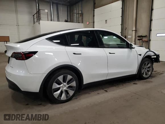✅ 2021 Tesla Model Y Long Range • VIN: 5YJYGDEE3MF145325 • Lot: 82555245. Listed on Copart with 83,636 mi. Free auction sales archive from the USA and detailed vehicle history report at DreamBid. Image 3.