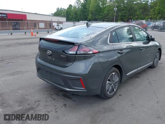 ✅ 2022 Hyundai Ioniq SEL • VIN: KMHC75LD1NU277787 • Lot: 42172801. Listed on IAAI with 29,015 mi. Free auction sales archive from the USA and detailed vehicle history report at DreamBid. Image 4.