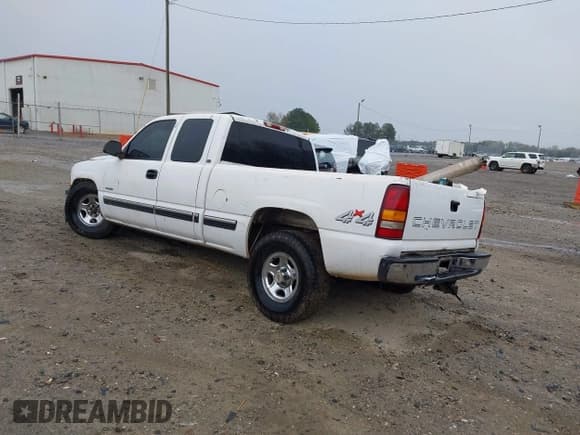 ✅ 2001 Chevrolet Silverado 1500 LS • VIN: 2GCEK19T811392878 • Лот: 41829021. Опубликован ранее на IAAI с пробегом 230 243 миль. Бесплатный доступ к архиву аукционных продаж из США и подробный отчёт об истории автомобиля на DreamBid. Изображение 3.