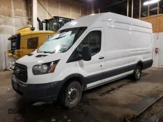 ✅ 2018 Ford Transit • VIN: 1FTBW3XMXJKA11644 • Lot: 43737365. Wystawiony na Copart z przebiegiem 114 007 mil. Bezpłatny archiwum sprzedaży aukcyjnych z USA i szczegółowy raport historii pojazdu na DreamBid. Zdjęcie 1.