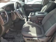 ✅ 2019 Chevrolet Silverado 1500 LT • VIN: 1GCRYDEDXKZ173185 • Lot: 56605025. Wystawiony na Copart z przebiegiem 80 460 mil. Bezpłatny archiwum sprzedaży aukcyjnych z USA i szczegółowy raport historii pojazdu na DreamBid. Zdjęcie 7.