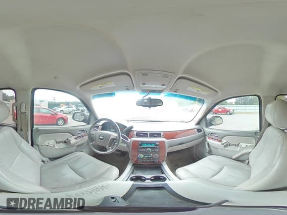 ✅ 2013 Chevrolet Suburban LT • VIN: 1GNSCJE06DR257347 • Lot: 56209335. Wystawiony na Copart z przebiegiem 249 404 mil. Bezpłatny archiwum sprzedaży aukcyjnych z USA i szczegółowy raport historii pojazdu na DreamBid. Zdjęcie 15.