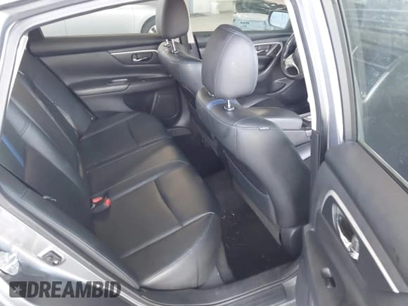 ✅ 2018 Nissan Altima S • VIN: 1N4AL3AP4JC270895 • Lot: 43533602. Wystawiony na IAAI z przebiegiem 126 215 mil. Bezpłatny archiwum sprzedaży aukcyjnych z USA i szczegółowy raport historii pojazdu na DreamBid. Zdjęcie 8.