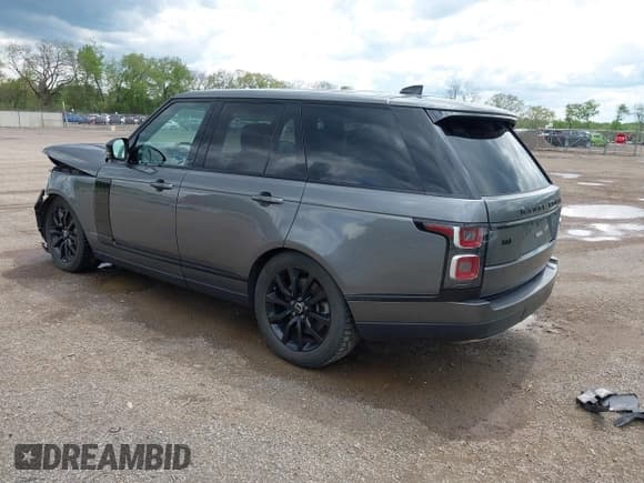✅ 2018 Land Rover Range Rover HSE • VIN: SALGS2SV1JA397462 • Lot: 42166558. Listed on IAAI with 55,421 mi. Free auction sales archive from the USA and detailed vehicle history report at DreamBid. Image 3.