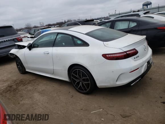 ✅ 2023 Mercedes-Benz E 450 • VIN: W1K1J5KB4PF190430 • Lot: 36526583. Wystawiony na Copart z przebiegiem Nie podano. Bezpłatny archiwum sprzedaży aukcyjnych z USA i szczegółowy raport historii pojazdu na DreamBid. Zdjęcie 2.