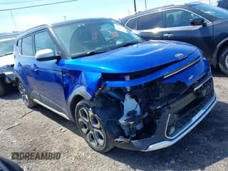 ✅ 2020 Kia Soul S • VIN: KNDJ23AU5L7070302 • Lot: 42127471. Listed on IAAI with 69,816 mi. Free auction sales archive from the USA and detailed vehicle history report at DreamBid. Image 1.