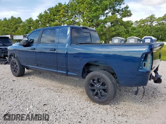 ✅ 2023 Ram 2500 Laramie • VIN: 3C6UR5NL5PG593018 • Лот: 65233265. Опубликован ранее на Copart с пробегом 42 085 миль. Бесплатный доступ к архиву аукционных продаж из США и подробный отчёт об истории автомобиля на DreamBid. Изображение 2.