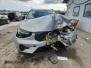 ✅ 2024 Volvo XC40 Ultimate Dark Theme • VIN: YV4L12UM5R2301610 • Лот: 71741675. Опубликован ранее на Copart с пробегом Не указан. Бесплатный доступ к архиву аукционных продаж из США и подробный отчёт об истории автомобиля на DreamBid. Изображение 5.