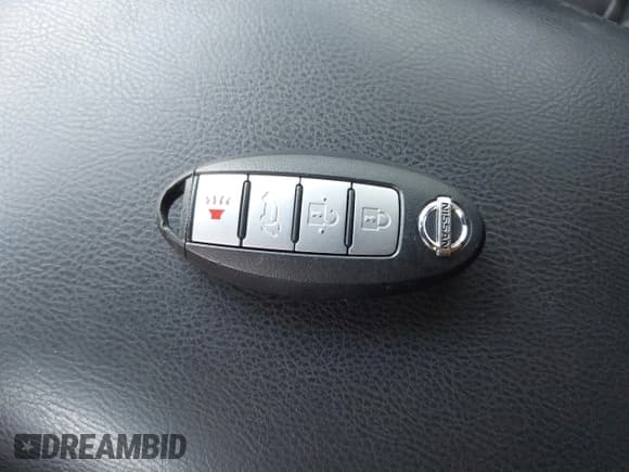 ✅ 2012 Nissan Murano SV • VIN: JN8AZ1MW1CW211230 • Lot: 42798704. Wystawiony na IAAI z przebiegiem 118 926 mil. Bezpłatny archiwum sprzedaży aukcyjnych z USA i szczegółowy raport historii pojazdu na DreamBid. Zdjęcie 11.