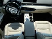 ✅ 2025 Genesis GV70 2.5T • VIN: 5NMMADTB5SH021934 • Lot: 63652595. Listed on Copart with 5,920 mi. Free auction sales archive from the USA and detailed vehicle history report at DreamBid. Image 8.