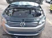 ✅ 2013 Volkswagen Passat S • VIN: 1VWAP7A36DC066412 • Lot: 42970388. Wystawiony na IAAI z przebiegiem 181 885 mil. Bezpłatny archiwum sprzedaży aukcyjnych z USA i szczegółowy raport historii pojazdu na DreamBid. Zdjęcie 10.