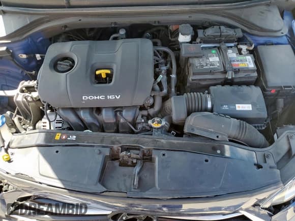 ✅ 2017 Hyundai Elantra Value Edition • VIN: 5NPD84LF4HH044826 • Лот: 84070615. Опубликован ранее на Copart с пробегом 64 615 миль. Бесплатный доступ к архиву аукционных продаж из США и подробный отчёт об истории автомобиля на DreamBid. Изображение 11.