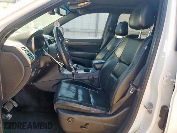 ✅ 2015 Jeep Grand Cherokee Limited • VIN: 1C4RJEBG4FC199654 • Lot: 83816755. Listed on Copart with 211,220 mi. Free auction sales archive from the USA and detailed vehicle history report at DreamBid. Image 7.