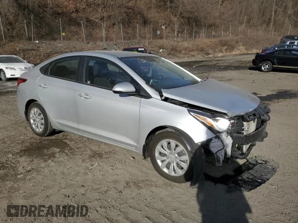 ✅ 2020 Hyundai Accent SE • VIN: 3KPC24A63LE126074 • Лот: 87101454. Опубликован ранее на Copart с пробегом 29 583 миль. Бесплатный доступ к архиву аукционных продаж из США и подробный отчёт об истории автомобиля на DreamBid. Изображение 4.