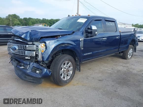 ✅ 2019 Ford F-250 XL • VIN: 1FT7W2BT2KEC57134 • Лот: 43003653. Опубликован ранее на IAAI с пробегом 683 657 миль. Бесплатный доступ к архиву аукционных продаж из США и подробный отчёт об истории автомобиля на DreamBid. Изображение 18.