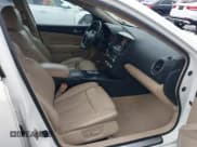 ✅ 2013 Nissan Maxima S • VIN: 1N4AA5APXDC846706 • Lot: 43365373. Wystawiony na IAAI z przebiegiem 94 435 mil. Bezpłatny archiwum sprzedaży aukcyjnych z USA i szczegółowy raport historii pojazdu na DreamBid. Zdjęcie 5.