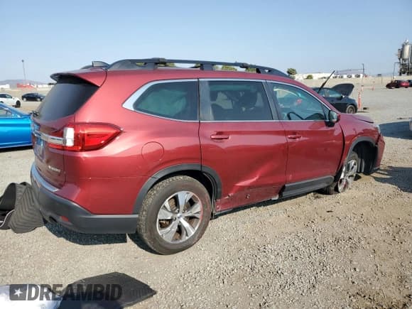 ✅ 2022 Subaru Ascent Premium • VIN: 4S4WMACD8N3445669 • Лот: 64824545. Опубликован ранее на Copart с пробегом 68 532 миль. Бесплатный доступ к архиву аукционных продаж из США и подробный отчёт об истории автомобиля на DreamBid. Изображение 3.