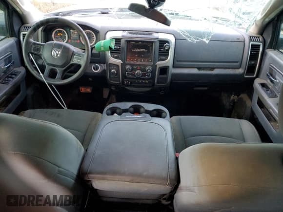 ✅ 2018 Ram 2500 SLT • VIN: 3C6UR5DLXJG283150 • Lot: 91800305. Listed on Copart with 182,918 mi. Free auction sales archive from the USA and detailed vehicle history report at DreamBid. Image 8.