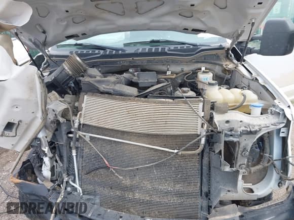 ✅ 2020 Ford F-250 XL • VIN: 1FT7X2B66LED41286 • Lot: 42108623. Wystawiony na IAAI z przebiegiem Nie podano. Bezpłatny archiwum sprzedaży aukcyjnych z USA i szczegółowy raport historii pojazdu na DreamBid. Zdjęcie 10.