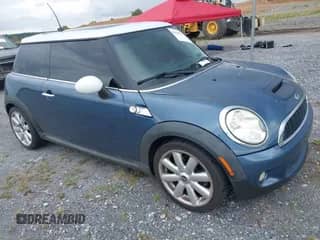 2010 MINI Hardtop S with VIN WMWMF7C52ATX44213, listed as a IAAI auction lot 42968553 with 146,073 mi miles and . Bid and sale history available at DreamBid. Image 1.