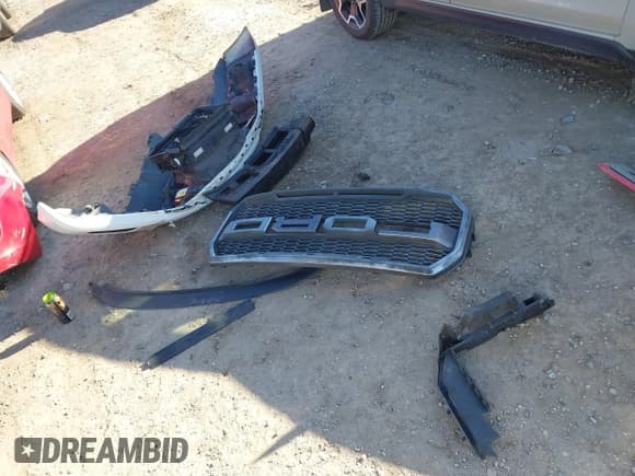 ✅ 2015 Ford F-150 XLT • VIN: 1FTEX1CP7FFC04235 • Lot: 43682985. Listed on IAAI with 96,907 mi. Free auction sales archive from the USA and detailed vehicle history report at DreamBid. Image 12.