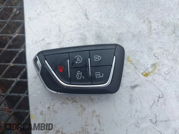 ✅ 2023 Cadillac CT4 Premium Luxury • VIN: 1G6DF5RK5P0109147 • Лот: 42124505. Опубликован ранее на IAAI с пробегом 13 797 миль. Бесплатный доступ к архиву аукционных продаж из США и подробный отчёт об истории автомобиля на DreamBid. Изображение 11.