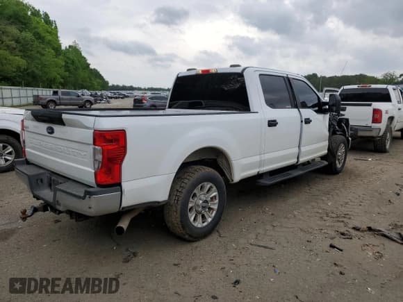 ✅ 2021 Ford F-250 XL • VIN: 1FT7W2A62MEC51039 • Lot: 50274814. Wystawiony na Copart z przebiegiem 49 175 mil. Bezpłatny archiwum sprzedaży aukcyjnych z USA i szczegółowy raport historii pojazdu na DreamBid. Zdjęcie 4.