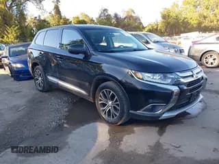 ✅ 2017 Mitsubishi Outlander ES • VIN: JA4AZ2A36HZ056136 • Лот: 43468031. Опубликован ранее на IAAI с пробегом 120 319 миль. Бесплатный доступ к архиву аукционных продаж из США и подробный отчёт об истории автомобиля на DreamBid. Изображение 1.