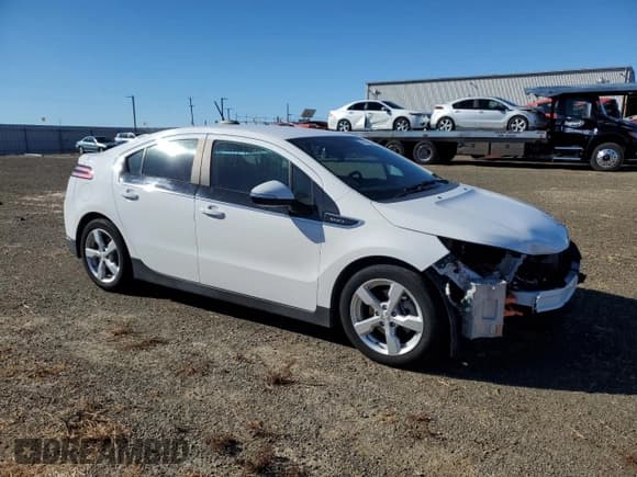 ✅ 2015 Chevrolet Volt • VIN: 1G1RC6E47FU141624 • Lot: 79142334. Wystawiony na Copart z przebiegiem 31 809 mil. Bezpłatny archiwum sprzedaży aukcyjnych z USA i szczegółowy raport historii pojazdu na DreamBid. Zdjęcie 4.