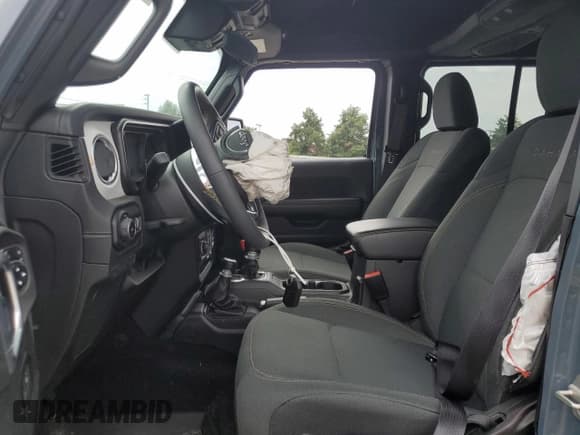✅ 2024 Jeep Wrangler Sahara • VIN: 1C4PJXEN7RW126407 • Lot: 67808545. Listed on Copart with 14,854 mi. Free auction sales archive from the USA and detailed vehicle history report at DreamBid. Image 7.