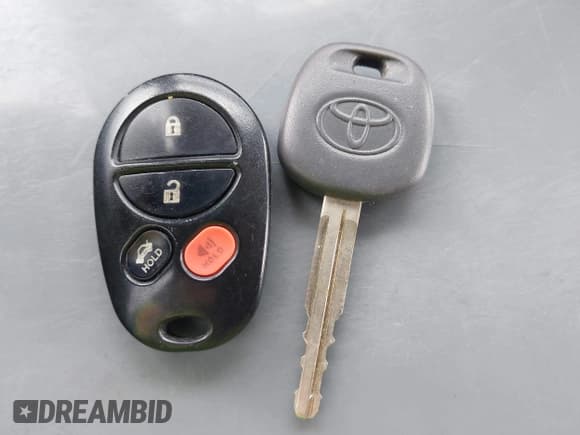 ✅ 2006 Toyota Avalon XLS • VIN: 4T1BK36B56U070832 • Lot: 43571155. Wystawiony na IAAI z przebiegiem 191 787 mil. Bezpłatny archiwum sprzedaży aukcyjnych z USA i szczegółowy raport historii pojazdu na DreamBid. Zdjęcie 11.