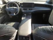 ✅ 2021 Lexus LS 500 • VIN: JTHD51FF7M5014893 • Lot: 75668634. Wystawiony na Copart z przebiegiem Nie podano. Bezpłatny archiwum sprzedaży aukcyjnych z USA i szczegółowy raport historii pojazdu na DreamBid. Zdjęcie 8.