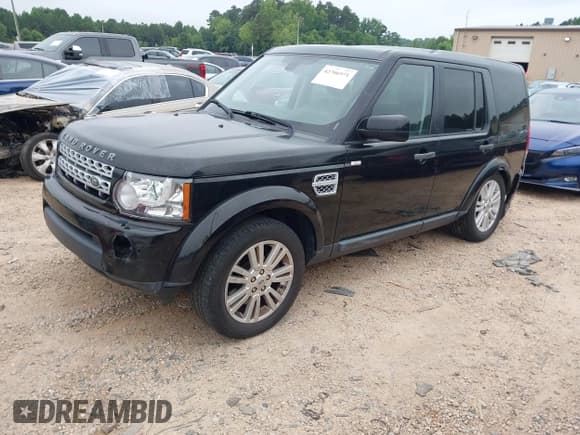✅ 2012 Land Rover LR4 HSE • VIN: SALAG2D40CA650236 • Lot: 42706971. Listed on IAAI with 117,707 mi. Free auction sales archive from the USA and detailed vehicle history report at DreamBid. Image 2.
