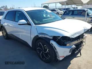 2023 Hyundai Ioniq 5 SE z VIN KM8KMDAF3PU176448, wystawiony jako IAAI lot #42218598 z przebiegiem 65 321 mil mil oraz . Historia ofert i sprzedaży dostępna na DreamBid. Obrazek 1.