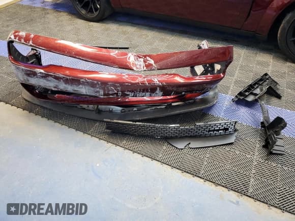 ✅ 2022 Dodge Challenger SRT Hellcat Redeye Widebody • VIN: 2C3CDZL94NH136073 • Lot: 46449985. Wystawiony na Copart z przebiegiem 4 914 mil. Bezpłatny archiwum sprzedaży aukcyjnych z USA i szczegółowy raport historii pojazdu na DreamBid. Zdjęcie 12.