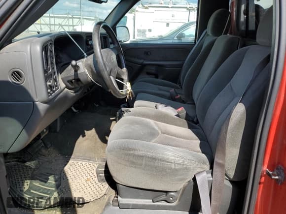 ✅ 2003 Chevrolet Silverado 1500 LS • VIN: 1GCEK14T13Z329655 • Lot: 63756645. Listed on Copart with 211,860 mi. Free auction sales archive from the USA and detailed vehicle history report at DreamBid. Image 7.