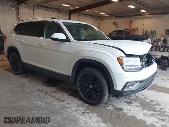 ✅ 2018 Volkswagen Atlas SEL Premium • VIN: 1V2NR2CA3JC594822 • Lot: 42368854. Listed on IAAI with 60,688 mi. Free auction sales archive from the USA and detailed vehicle history report at DreamBid. Image 1.