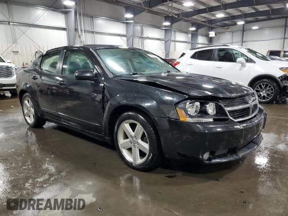 ✅ 2008 Dodge Avenger R/T • VIN: 1B3LC76M48N649517 • Lot: 82849574. Wystawiony na Copart z przebiegiem 159 653 mil. Bezpłatny archiwum sprzedaży aukcyjnych z USA i szczegółowy raport historii pojazdu na DreamBid. Zdjęcie 4.