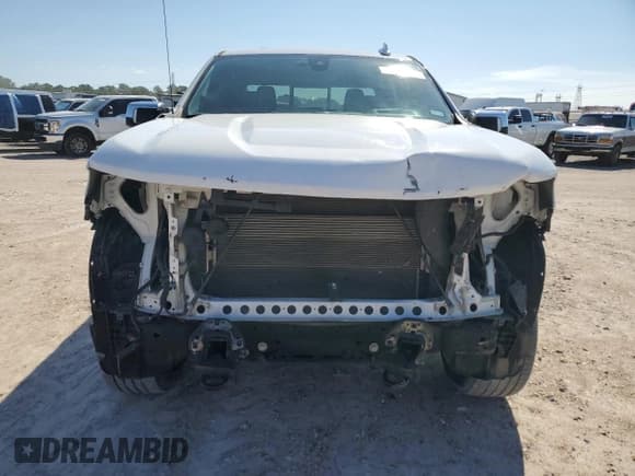 ✅ 2020 Chevrolet Silverado 1500 LTZ • VIN: 1GCPWEED0LZ363243 • Lot: 70749714. Wystawiony na Copart z przebiegiem 50 856 mil. Bezpłatny archiwum sprzedaży aukcyjnych z USA i szczegółowy raport historii pojazdu na DreamBid. Zdjęcie 5.