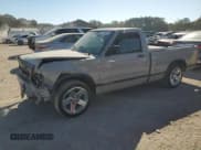 ✅ 1993 Chevrolet S-10 X96 • VIN: 1GCCS14R9P8161481 • Лот: 77330424. Опубликован ранее на Copart с пробегом 201 308 миль. Бесплатный доступ к архиву аукционных продаж из США и подробный отчёт об истории автомобиля на DreamBid. Изображение 1.