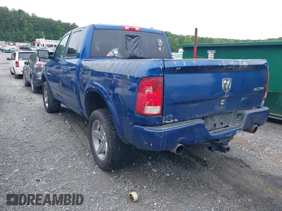 ✅ 2009 Dodge 1500 Laramie • VIN: 1D3HV13TX9S751888 • Lot: 42367204. Wystawiony na IAAI z przebiegiem 206 933 mil. Bezpłatny archiwum sprzedaży aukcyjnych z USA i szczegółowy raport historii pojazdu na DreamBid. Zdjęcie 3.