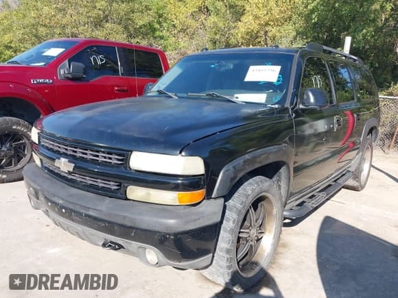 ✅ 2005 Chevrolet Suburban Z71 • VIN: 3GNFK16Z25G208049 • Lot: 43455756. Listed on IAAI with 245,613 mi. Free auction sales archive from the USA and detailed vehicle history report at DreamBid. Image 2.