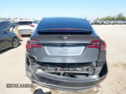 ✅ 2022 Tesla Model X • VIN: 7SAXCBE50NF329900 • Лот: 43708884. Опубликован ранее на IAAI с пробегом Не указан. Бесплатный доступ к архиву аукционных продаж из США и подробный отчёт об истории автомобиля на DreamBid. Изображение 17.