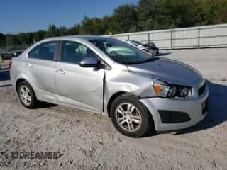 ✅ 2016 Chevrolet Sonic LT • VIN: 1G1JC5SH0G4177882 • Лот: 74099404. Размещён на Copart с пробегом 103 228 миль миль. Получите бесплатный доступ к архиву аукционных продаж из США и посмотрите подробный отчёт об истории автомобиля на DreamBid. Изображение 4.