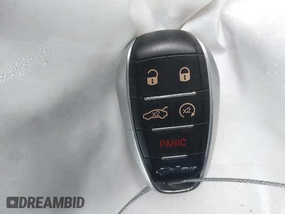 ✅ 2018 Alfa Romeo Stelvio Ti • VIN: ZASFAKBN1J7B83520 • Lot: 43290237. Wystawiony na IAAI z przebiegiem Nie podano. Bezpłatny archiwum sprzedaży aukcyjnych z USA i szczegółowy raport historii pojazdu na DreamBid. Zdjęcie 11.