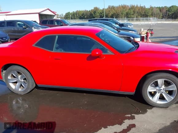 2015 Dodge Challenger SXT with VIN 2C3CDZAGXFH759054, listed as a IAAI auction lot 43480790 with 118,180 mi miles and . Bid and sale history available at DreamBid. Image 13.