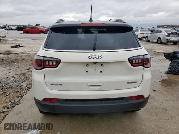 ✅ 2019 Jeep Compass Latitude • VIN: 3C4NJDBB2KT703341 • Lot: 55974345. Listed on Copart with 54,822 mi. Free auction sales archive from the USA and detailed vehicle history report at DreamBid. Image 6.