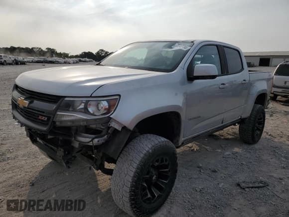 ✅ 2017 Chevrolet Colorado 4WD Z71 • VIN: 1GCGTDEN6H1182505 • Лот: 70742704. Опубликован ранее на Copart с пробегом 120 551 миль. Бесплатный доступ к архиву аукционных продаж из США и подробный отчёт об истории автомобиля на DreamBid. Изображение 1.