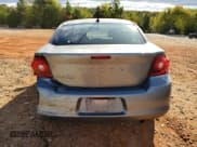 ✅ 2013 Dodge Avenger SE • VIN: 1C3CDZAB4DN687888 • Лот: 81847345. Опубликован ранее на Copart с пробегом 142 810 миль. Бесплатный доступ к архиву аукционных продаж из США и подробный отчёт об истории автомобиля на DreamBid. Изображение 6.